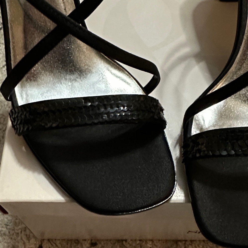 Style & Co. Gloria Black Strappy Heels with sequin detail - Size 6.5 M - Picture 5 of 7